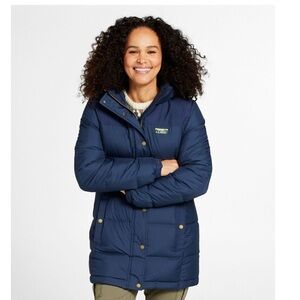 L.L. Bean Women's Puffer Jacket - Deep Blue